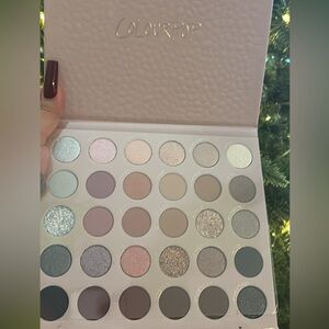 Color pop eyeshadow palette